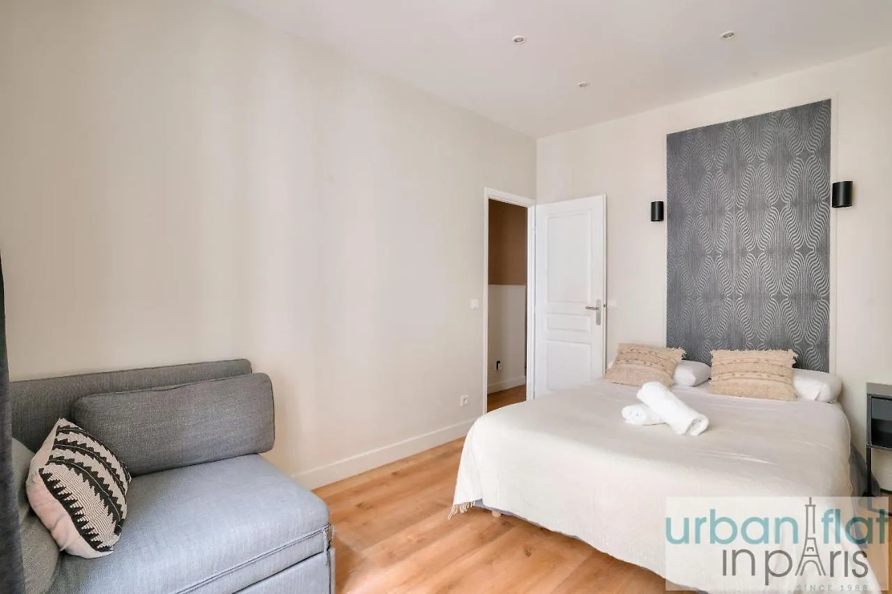 23 - Charming 3Bdr Parisian Apartment In Montorgueil 0*, Paris