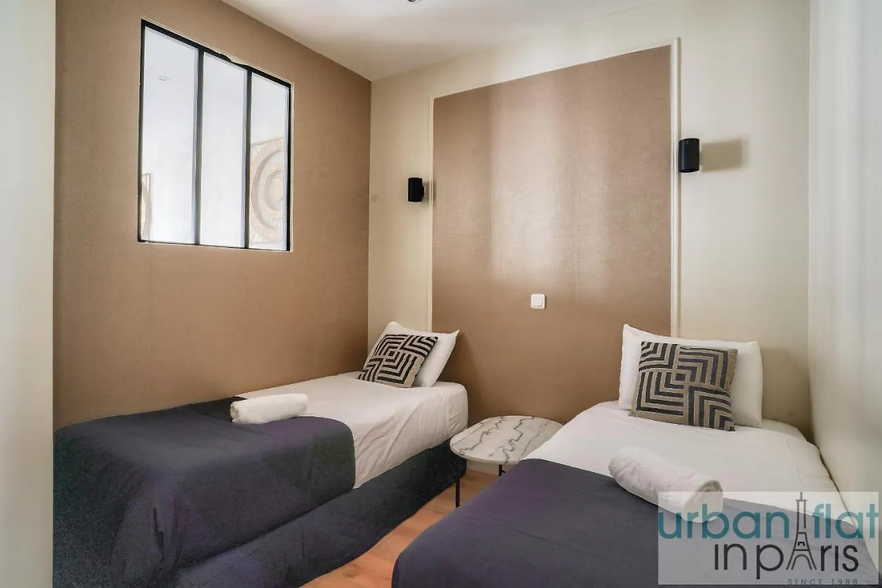 23 - Charming 3Bdr Parisian Apartment In Montorgueil 0*, Paris France